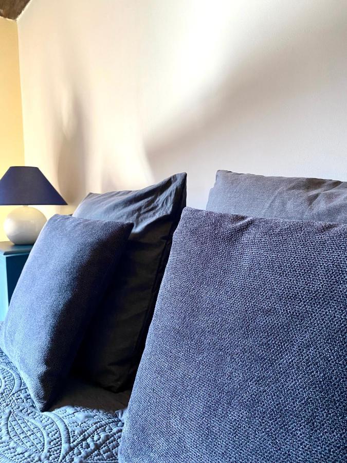 Domaine Du Cellier De La Couronne Bed & Breakfast Sézanne Dış mekan fotoğraf