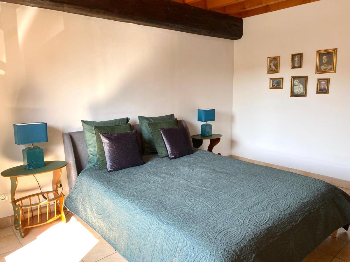 Domaine Du Cellier De La Couronne Bed & Breakfast Sézanne Dış mekan fotoğraf