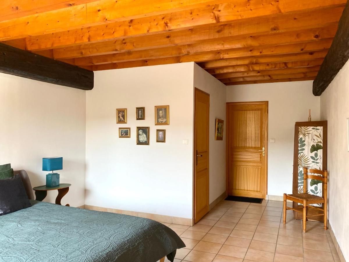 Domaine Du Cellier De La Couronne Bed & Breakfast Sézanne Dış mekan fotoğraf