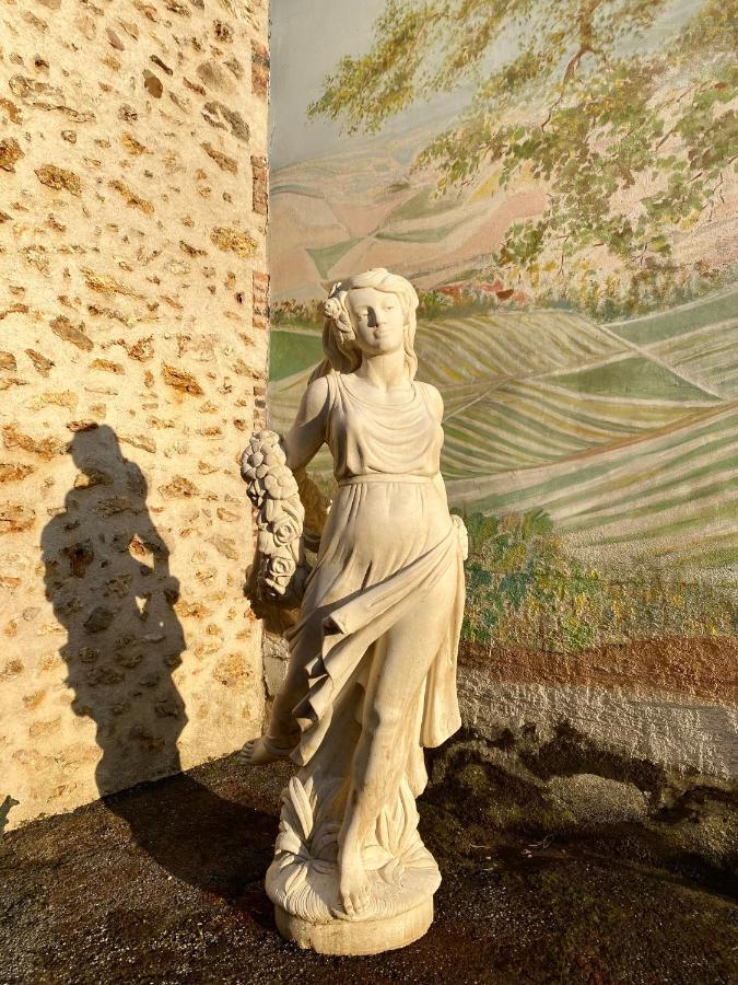 Domaine Du Cellier De La Couronne Bed & Breakfast Sézanne Dış mekan fotoğraf