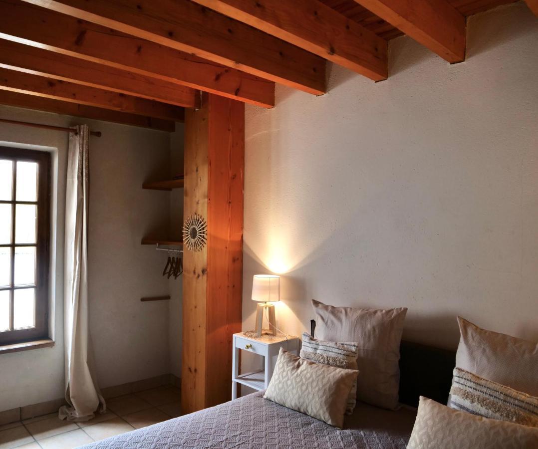 Domaine Du Cellier De La Couronne Bed & Breakfast Sézanne Dış mekan fotoğraf